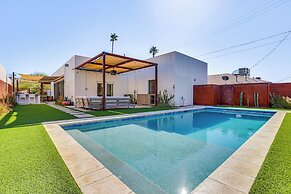 Families Welcome: Phoenix Home w/ Backyard Oasis