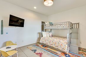 Families Welcome: Phoenix Home w/ Backyard Oasis