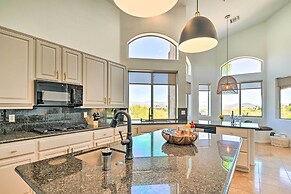 Pool, Spa & Putting Green: Fountain Hills Home!