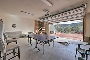 Hot Tub & Mtn View: Dog-friendly Payson Getaway!