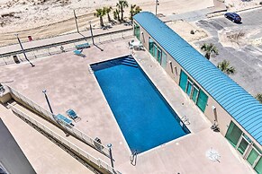 Spacious Biloxi Getaway w/ Pools & Beach Access!