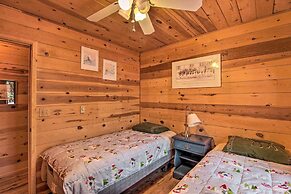 Pinetop Cabin + Deck & Treehouse: Hike & Golf