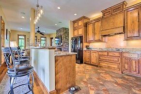 Bright Waveland Home - Walk to Beach Access!