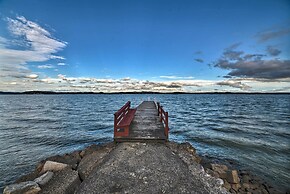 Charming Lakefront Home w/ Grill & Fire Pit!