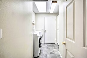 Charming Eugene Home w/ Fire Pit: 8 Mi to UO!