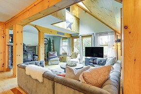 Storybook Stratton House: 3 Mi to Mount Snow!