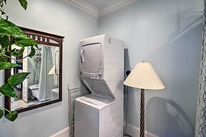 Historic Houston Bungalow ~ 2 Mi to Downtown!