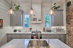 Historic Houston Bungalow ~ 2 Mi to Downtown!