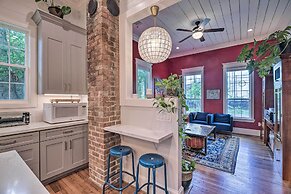 Historic Houston Bungalow ~ 2 Mi to Downtown!