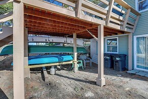 Lakefront Cabin w/ Panoramic Water View & Access