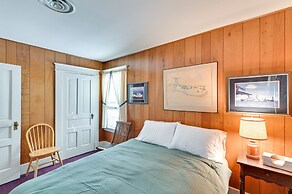 Charming Pet-friendly Vacation Rental w/ Backyard!