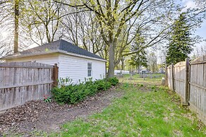 Charming Pet-friendly Vacation Rental w/ Backyard!