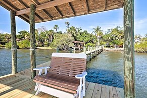 Riverfront Merritt Island Bungalow w/ Dock & Deck