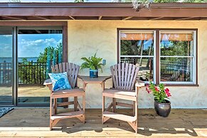 Riverfront Merritt Island Bungalow w/ Dock & Deck