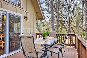 California Cabin w/ Lake Access: 28 Mi to Yosemite