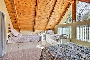 California Cabin w/ Lake Access: 28 Mi to Yosemite