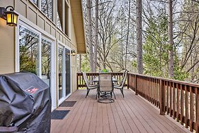 California Cabin w/ Lake Access: 28 Mi to Yosemite