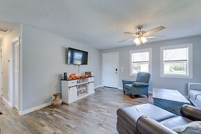 New Bern Abode w/ Yard ~ 2 Mi to Neuse River