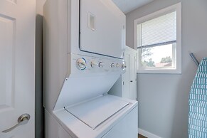 New Bern Abode w/ Yard ~ 2 Mi to Neuse River