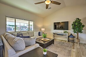 Putting Green, Grill: Home in Sun City West!