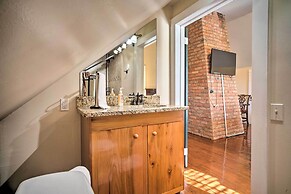 Idyllic Houma Vacation Rental on Shared Pond!