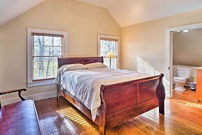 Idyllic Houma Vacation Rental on Shared Pond!