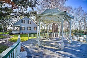 Idyllic Houma Vacation Rental on Shared Pond!