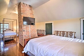 Idyllic Houma Vacation Rental on Shared Pond!