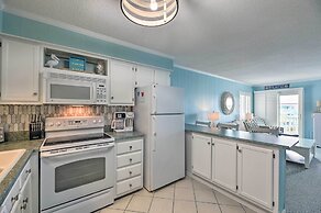 Beachfront Condo w/ Boardwalk & Pool Access!