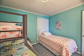 Beachfront Condo w/ Boardwalk & Pool Access!