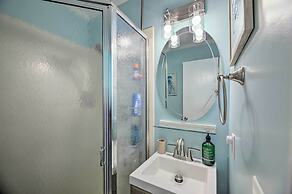 Beachfront Condo w/ Boardwalk & Pool Access!