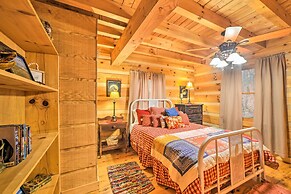 Quiet Cabin Retreat on 30 Acres Near Kentucky Lake