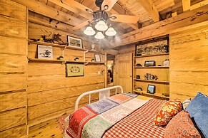 Quiet Cabin Retreat on 30 Acres Near Kentucky Lake