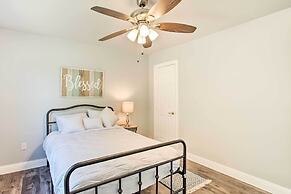 ~ 3 Mi to Dtwn Mckinney: Suburban Texas Retreat