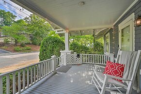 Bright Greensboro Escape ~ 1 Mi to Downtown