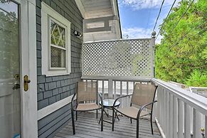 Bright Greensboro Escape ~ 1 Mi to Downtown