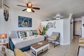 Top-floor Beach Condo With 2 Oceanfront Balconies!