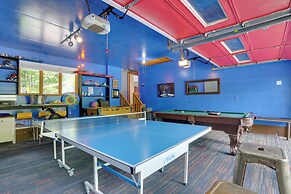 Pet-friendly Vacation Rental w/ Lake Access