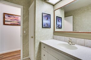 Pet-friendly Vacation Rental w/ Lake Access