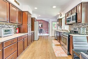 Pet-friendly Vacation Rental w/ Lake Access