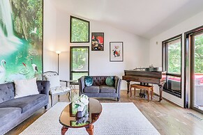 Pet-friendly Vacation Rental w/ Lake Access