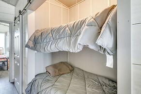 Scenic Ranch House w/ Fishing Pond!