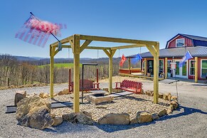 Scenic Ranch House w/ Fishing Pond!