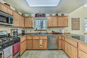 Cloudcroft Cabin w/ Deck < 2 Mi to Downtown!