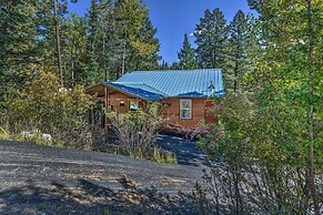 Cloudcroft Cabin w/ Deck < 2 Mi to Downtown!