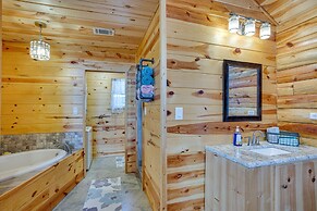 Kingston Studio Cabin With Private Hot Tub!