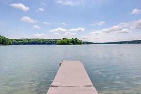 Lakefront Cottage w/ Covered Porch & Dock!