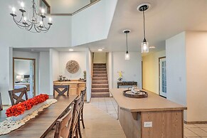 Bright Klamath Falls Townhome w/ Resort Perks