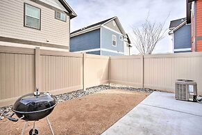 Modern Townhome ~ 3 Mi to Dtwn Grand Junction