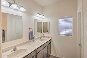 Sunny Bullhead City Home w/ Patio & Mnt View!